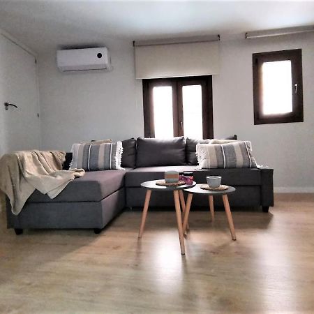 Apartamento Ilarcuris Con Patio Privado Toledo Exterior photo